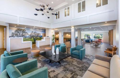 Paso Robles Hotel | La Quinta by Wyndham Paso Robles