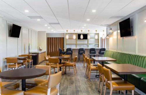Paso Robles Hotel | La Quinta by Wyndham Paso Robles