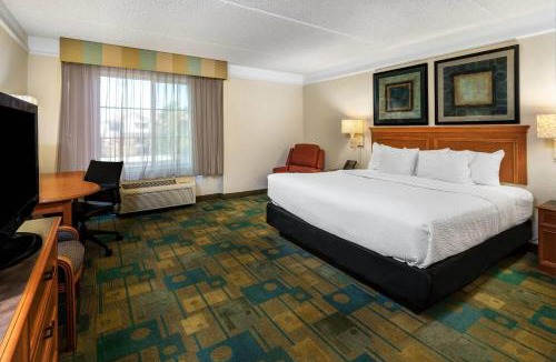 Peoria Hotel | La Quinta by Wyndham Phoenix West Peoria
