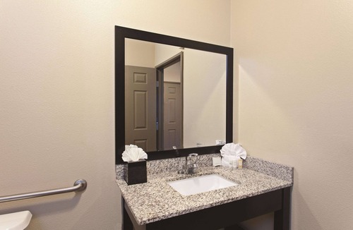 Los Banos Hotel | La Quinta Inn & Suites by Wyndham Los Banos