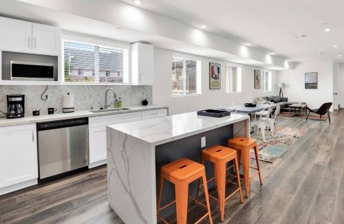 Historic Filipinotown House | LA Rooftop Paradise 2