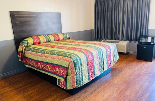 Los Angeles Hotel | La Rosa Motel