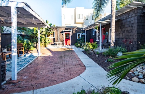 Crown Point Cottage | Laid-Back Vintage Beach Cottage Escape + Large Patio + Close to water