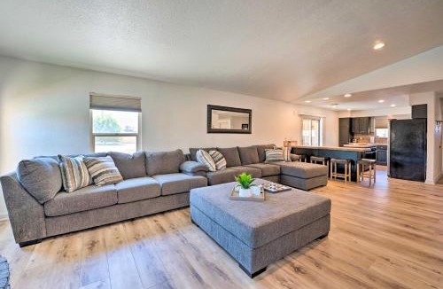 Lake Havasu City House | Lake Havasu Oasis with Pool about 1 Mi to Lake!