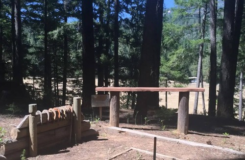 Potter Valley Cabin | Lake Pillsbury, Hull Mt.Cabin 2BR1Ba w/deck