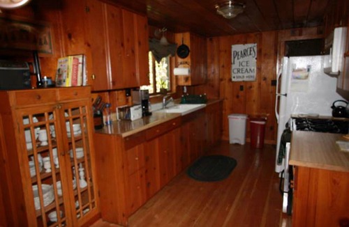 Twain Harte House | " Lake Privilege" Walk to town, Original Twain Harte Cabin updated, Sleeps 6,