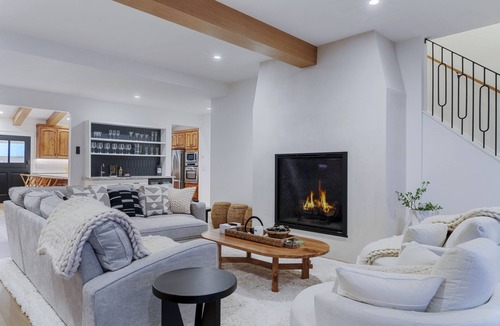 Al Tahoe House | Lakefront Stunner with Private Pier! Close to Heavenly, Casinos, Dining, Retail