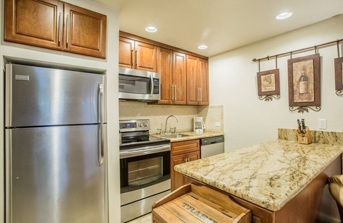 South Lake Tahoe Condo | Lakeland Village #109 - Honeymoon Studio