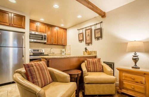 South Lake Tahoe Condo | Lakeland Village #109 - Honeymoon Studio