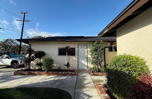 Harbor House | Lakewood CA 3BR Home w/Pool & Jacuzzi – 30+ Day Rentals