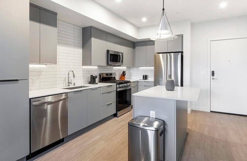 Rhodes Ranch Apartment | Landing | Amazing 1BD, Pool, Gym