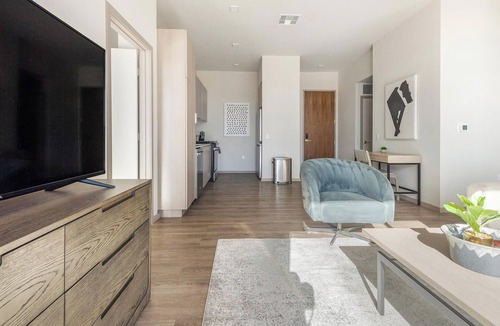 Spring Valley Apartment | Landing | Chic 2BD, Pool, Gym