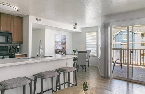 Herriman Apartment | Landing | Chic 3BD, Pool, Clubhouse