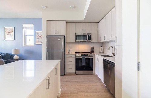 Temecula Apartment | Landing | Incredible 2BD, Yoga Studio, Gym