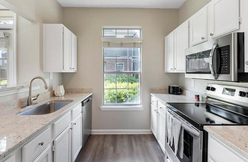 Coronado Apartment | Landing | Spectacular 1BD, Pool, Clubhouse