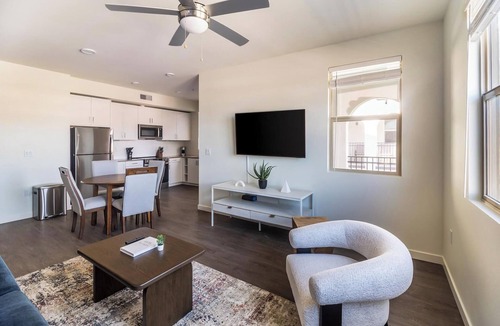 Temecula Apartment | Landing | Stunning 2BD, Game Room, Gym