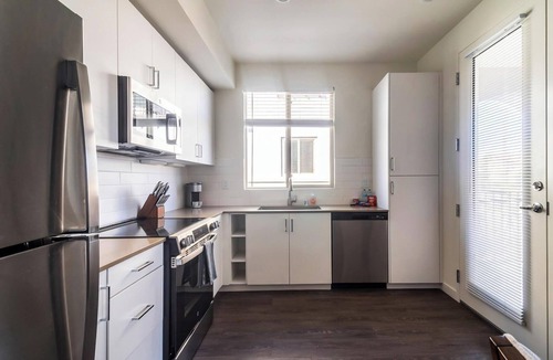 Temecula Apartment | Landing | Stunning 2BD, Game Room, Gym