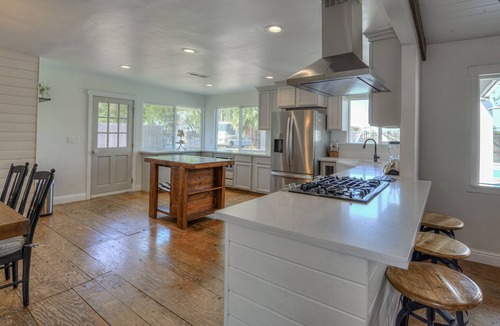 Clovis House | Large 2 Master Bedrooms total 4 bedroom 3 bath, family friendly house with AC