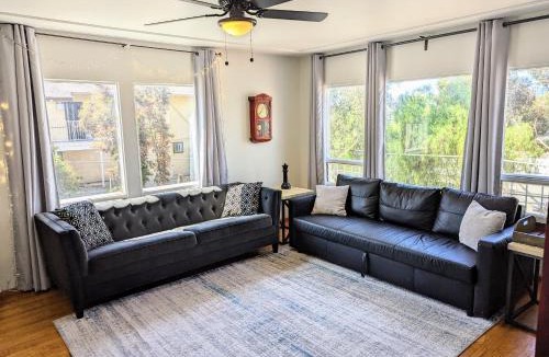 Golden Hill Apartment | Large 3 Bedroom near everything in San Diego
