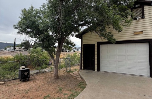 Camp Verde House | Large Camp Verde Sleeps 14 Pet, family friendly!