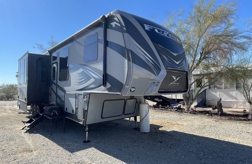 Yuma Townsite House | Large, modern camper close to Glamis Sand Dunes
