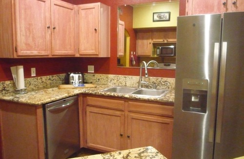 Enterprise Condo | Las Vegas Blvd. tropical resort guard gated condo/Pool/Spa/Gym/Tennis/pet/ADA