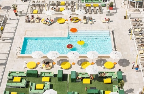 Downtown Las Vegas Hotel | Las Vegas Escape! 3 Large Units Near Bellagio!