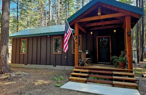 Shingletown Cabin | Lassen Red Fir Cabin ~ 18 Min to Lassen Volcanic National Park