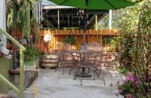 Tyrone Cottage | Laughing Buddha House Garden Oasis
