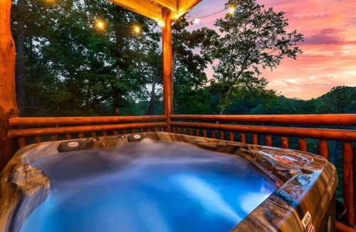 Caton Cabin | Laughing Fox