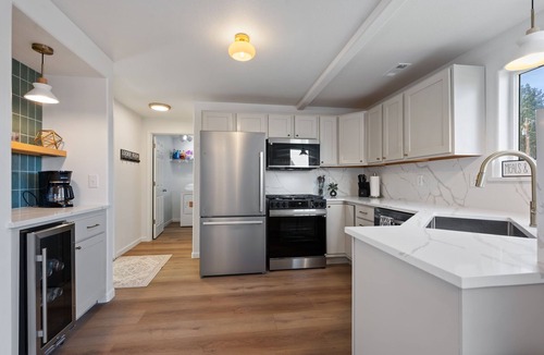 Boyd Acres House | Lavacrest Landing-3 bedroom family/pet friendly home in Bend-HOTTUB and GAMES