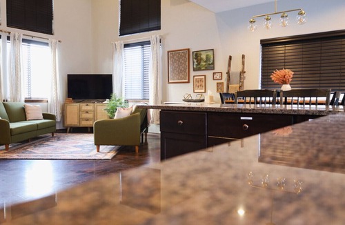Altamont House | Lepista Landing Family Home Near Downtown KFalls