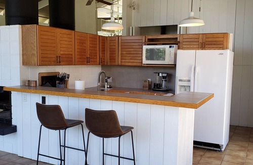 Highlands-Baywood Park House | life house