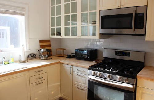 Middletown Cottage | Little Blue Mountain Cottage on Cobb Mountain Serene area perfect unplug getaway