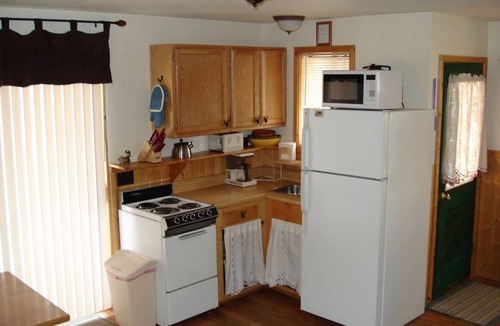 Meadow View Heights Cabin | Little Moose - Located right in the heart of Duck Creek Villag