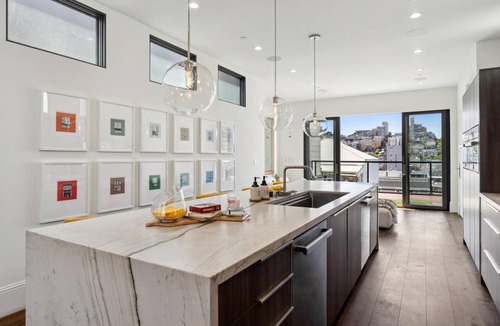 Telegraph Hill Condo | Live the Penthouse Dream – Luxe, Views & Vibes in Iconic North Beach
