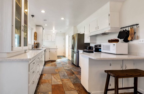 Highland House | Located near the mouth of American Fork Canyon