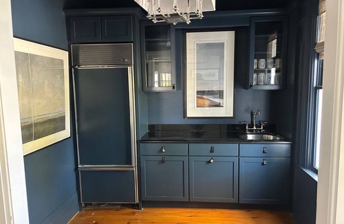 Birmingham Apartment | LOCATION! LOCATION! LOCATION! Welcome to The Purple House!