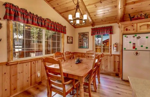 Moonridge Cabin | Location, Location, Location! Emerald Isle Cabin