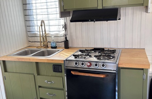 Harbor House | Long Beach Garden Compound with 3-bedrooms = House + RV