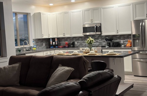 Winnemucca House | Long or Short Term Rental in a safe and luxurious home