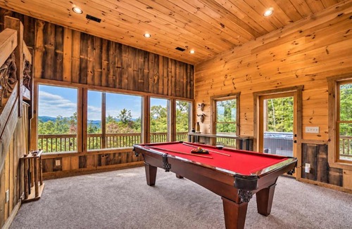 Ridges Over the Lake House | Long-Range Views Game Room Fire Pit Pets
