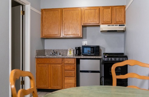 Downtown Reno House | Look No Further! 3 Comfortable Units, On-site Pool, Minutes to Nevada Museum Art
