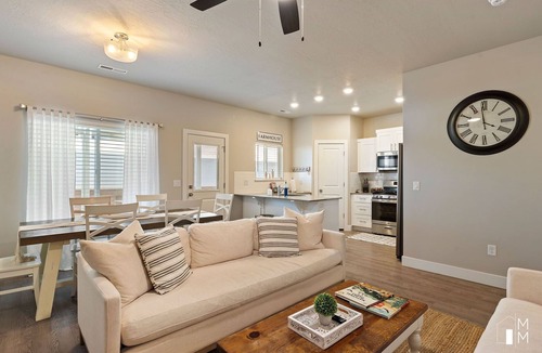 Cedar City House | Love 2 Adventure in the city of "Wonder"