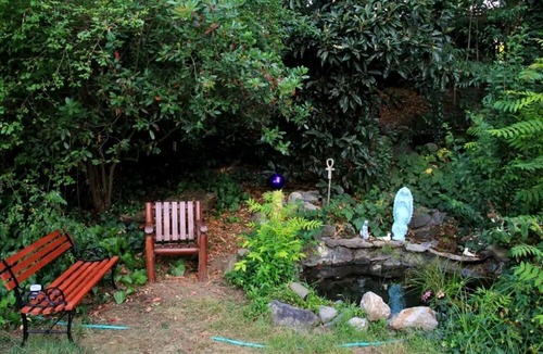 Geyserville Cabin | Lovely Cabin Retreat Ideal for Romantic Escape in Geyserville, California