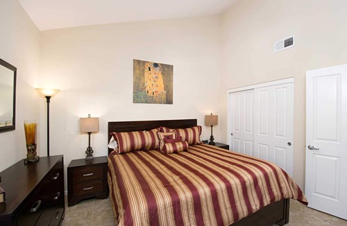 Downtown San Diego Condo | Lovely Condo with Courtyard Patio