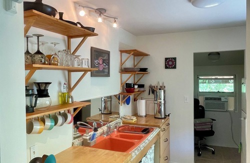 Hyampom Cottage | Lovely guest house in the wilderness of Trinity County along the Trinity River.