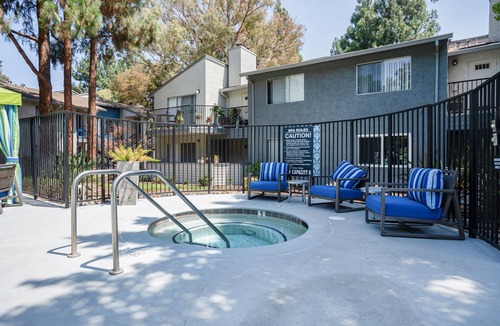 Willow Glen Apartment | Lovely San Jose 2BR w/ Gym, Pool & Parking, near highways, by Blueground