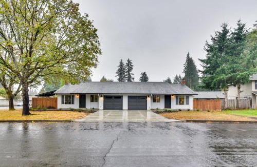 Evergreen House | Lovely Vancouver Retreat w/Home Gym!