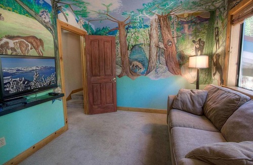Montgomery Estates House | Lupine Lodge by Lake Tahoe Accommodations